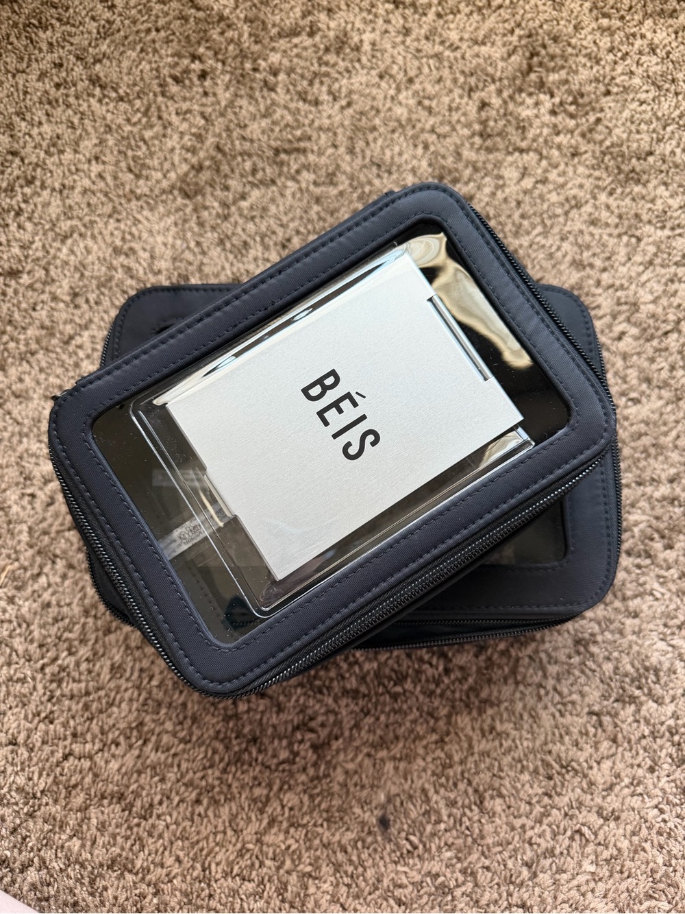 BEIS In Flight Cosmetic Set